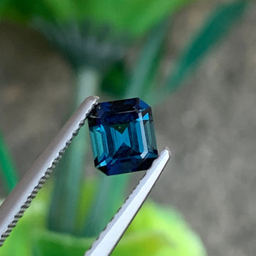 How to Avoid Scams When Buying Gemstones: A Comprehensive Guide